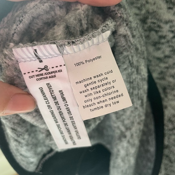 WOMENS PLUS SIZE EXERTEK BLACK/GREY SWEATER JACKET SIZE 2X - Picture 9 of 9